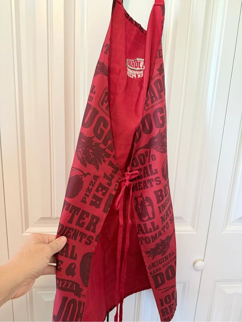 Papa John’s Red Graphic Pizza Apron
